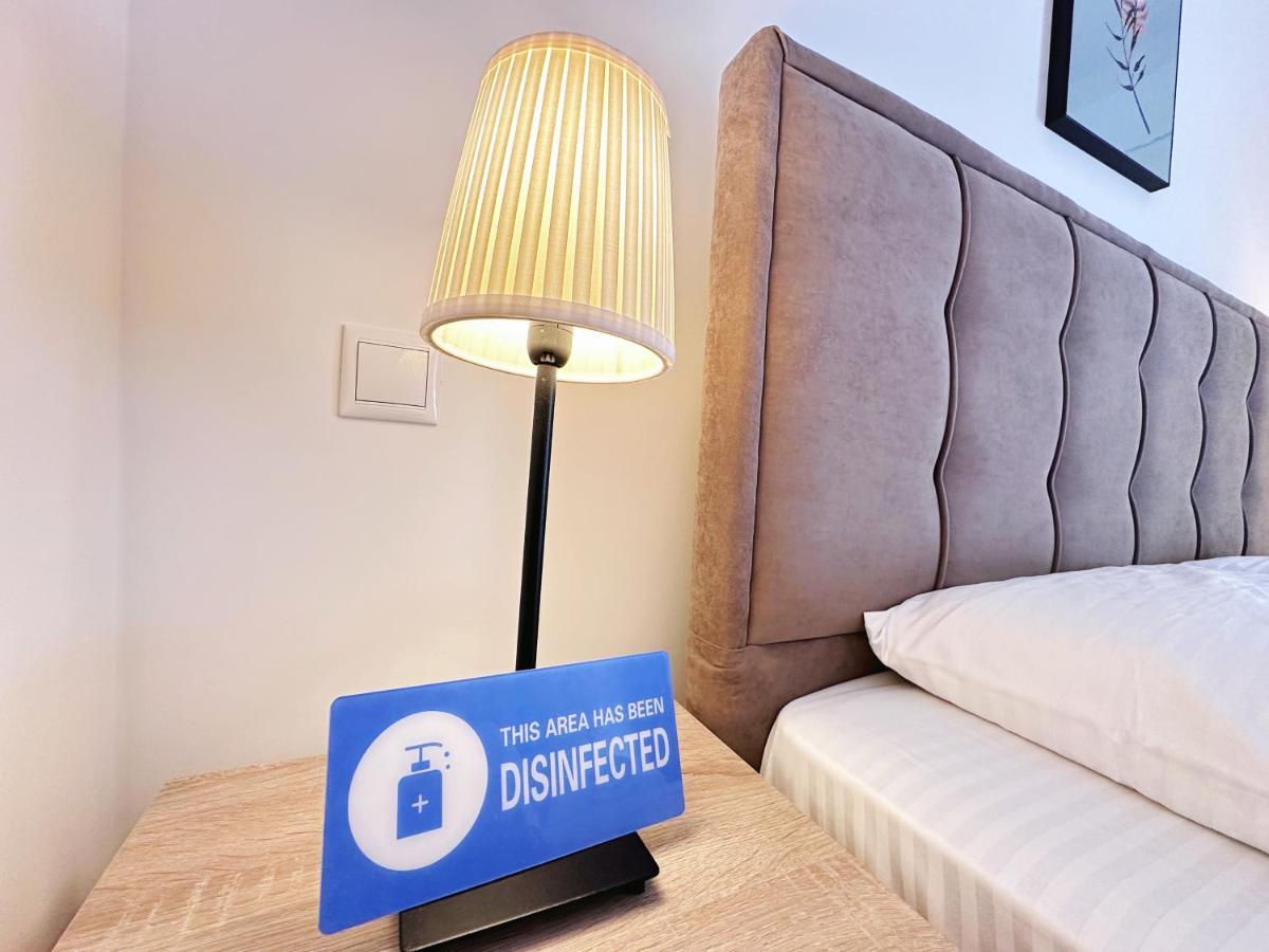 Ah Your Property In Атина Екстериор снимка